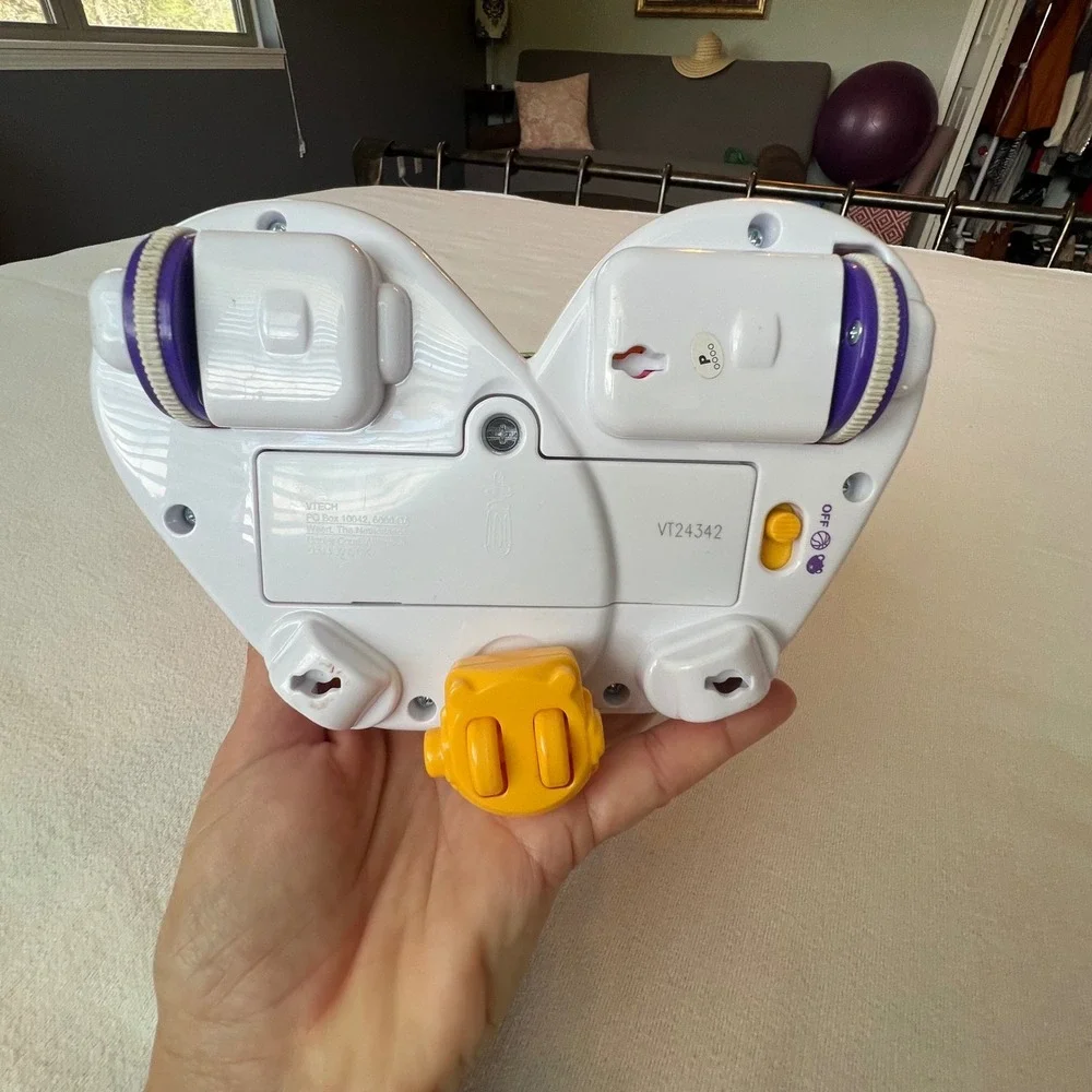 VTech Captain Tiger Basketball Interactive Motorized Dancing‎ Toy VT24342 Orange